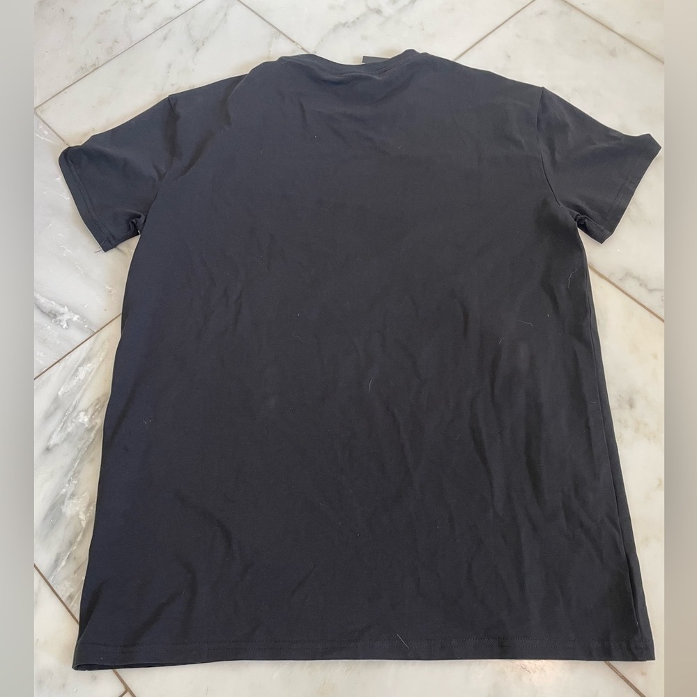 NEW Heads or Tails, men’s medium, black tee shirt with golden rhinestone lion - Picture 7 of 7